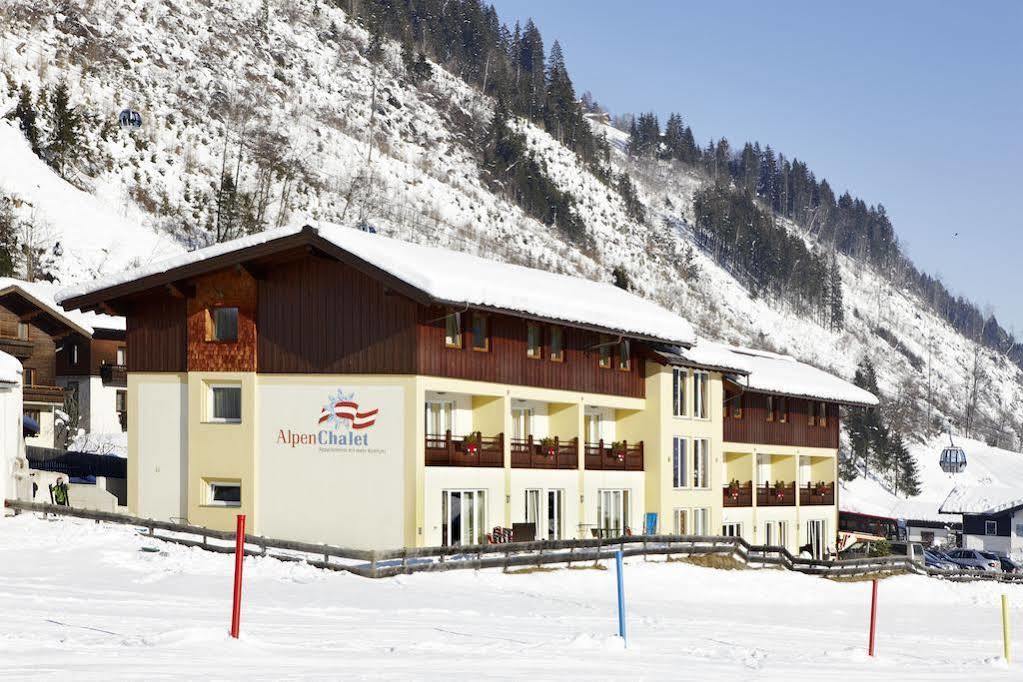 Apparthotel Alpenchalet Neukirchen am Großvenediger Exterior foto